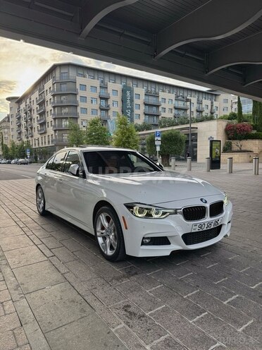 BMW 330-15