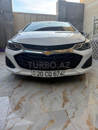 Chevrolet Cruze-1