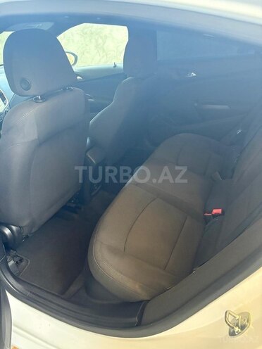 Chevrolet Cruze-7