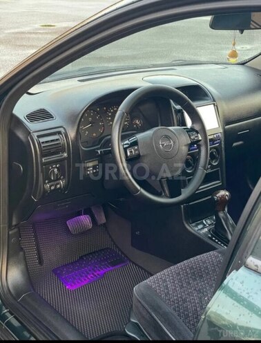 Opel Astra-2