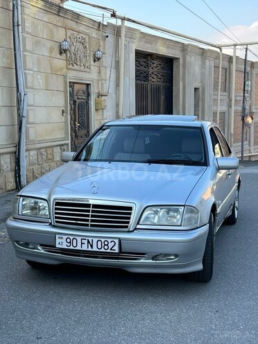 Mercedes C 180-5