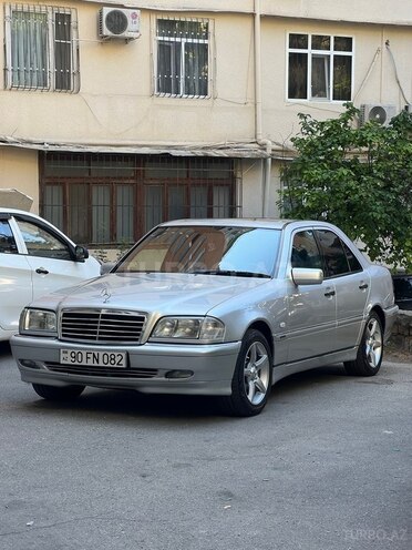 Mercedes C 180-1