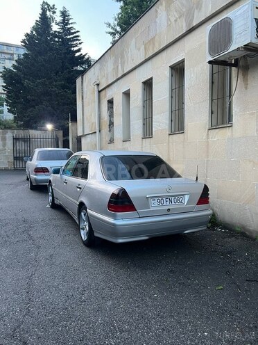 Mercedes C 180-12