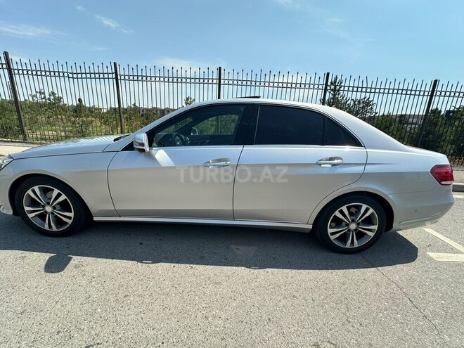 Mercedes E 220-7