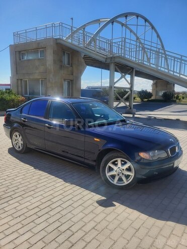 BMW 318-3