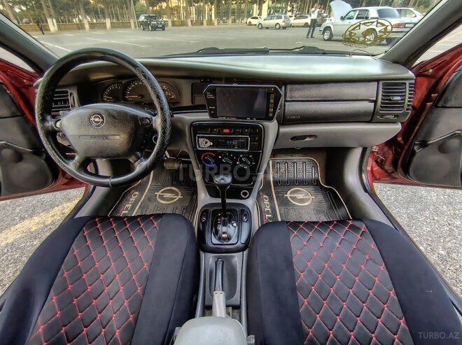 Opel Vectra-21