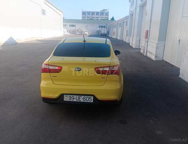 Kia Rio-4