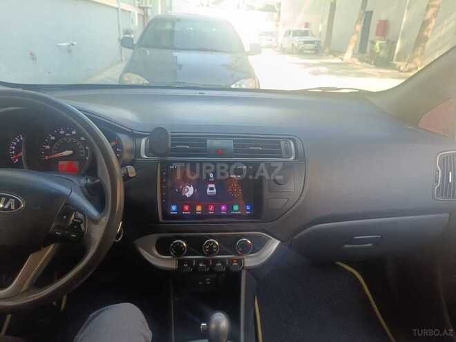 Kia Rio-7