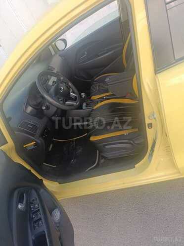 Kia Rio-9