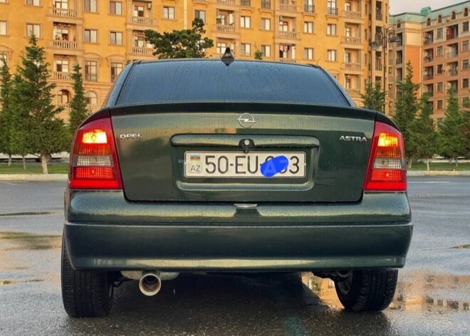 Opel Astra-4