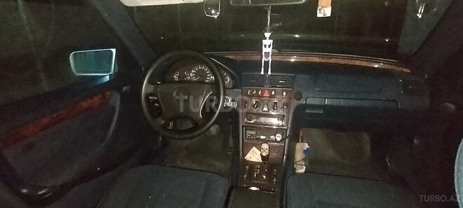 Mercedes C 220-9