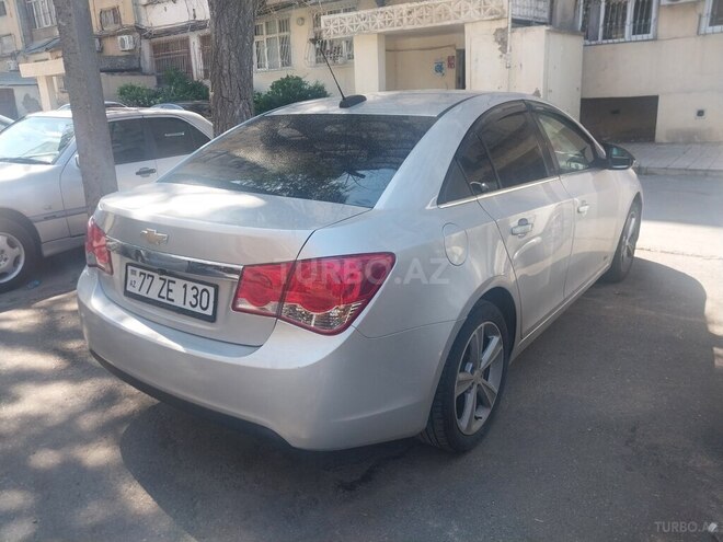 Chevrolet Cruze-4