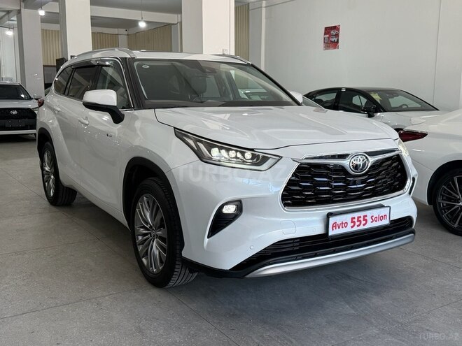 Toyota Highlander-2