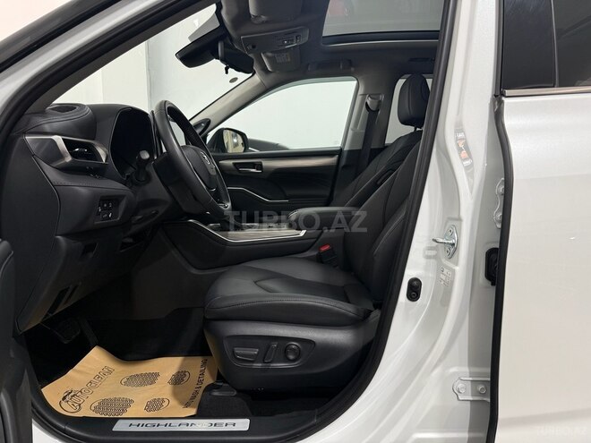 Toyota Highlander-8