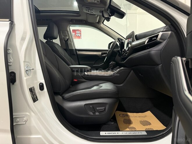Toyota Highlander-10