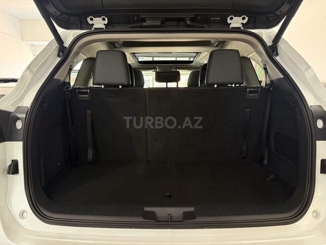 Toyota Highlander-13