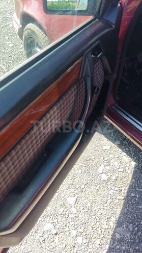 Mercedes E 250-9