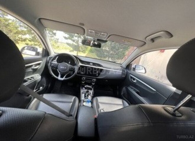 Kia Rio X-Line-2