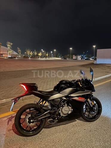 CFMOTO 250 SR-6