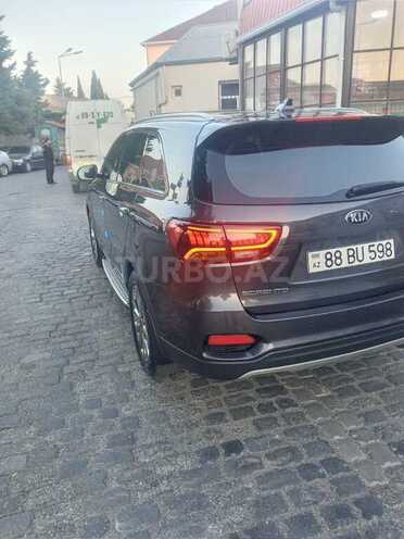 Kia Sorento-5