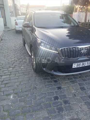 Kia Sorento-13