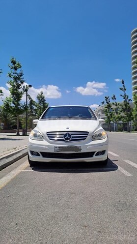 Mercedes B 170-4