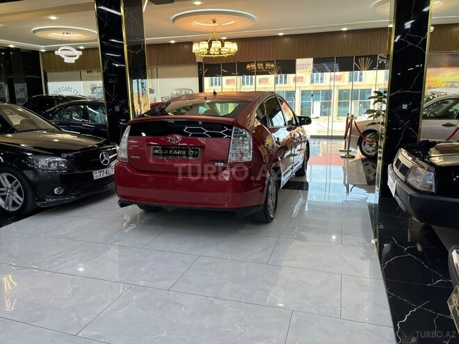 Toyota Prius-4