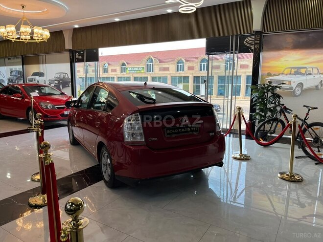 Toyota Prius-14