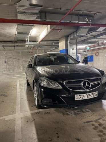 Mercedes E 220-4