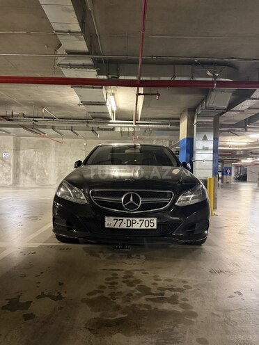 Mercedes E 220-2