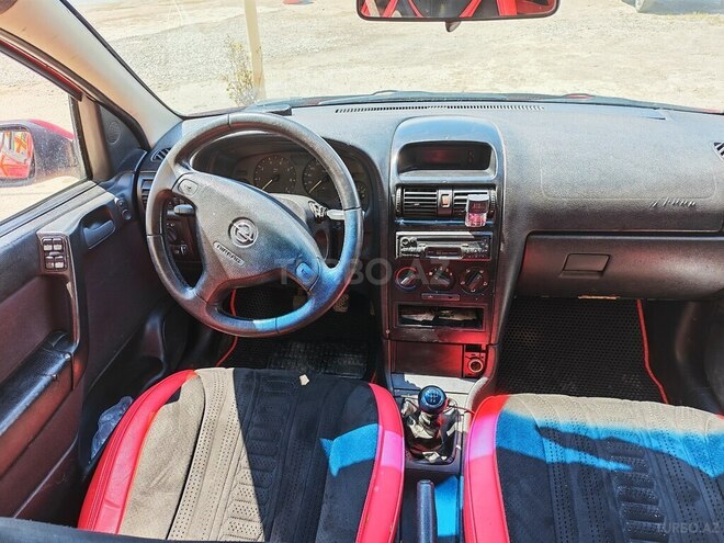 Opel Astra-7