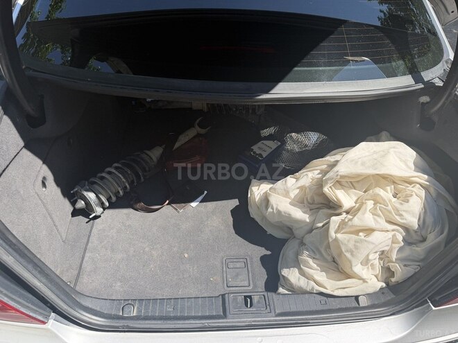 Mercedes E 240-9