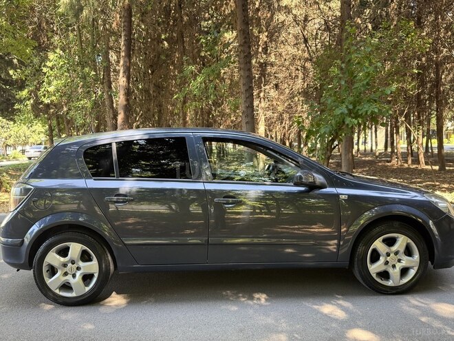 Opel Astra-4