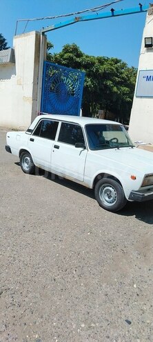 LADA (VAZ) 2107-4