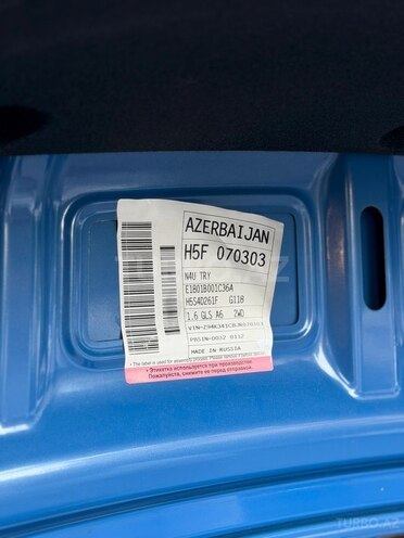 Hyundai Accent-2