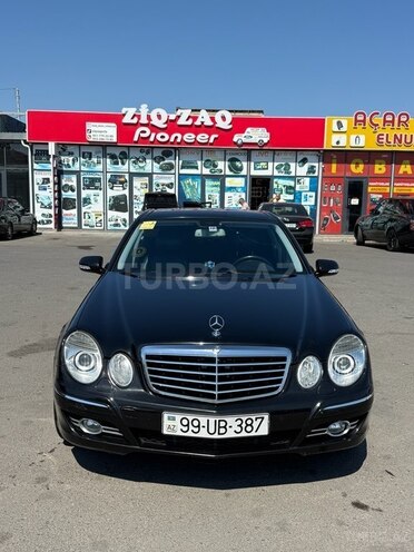 Mercedes E 320-5