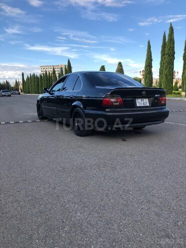 BMW 528-14