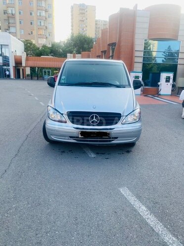 Mercedes Vito-1