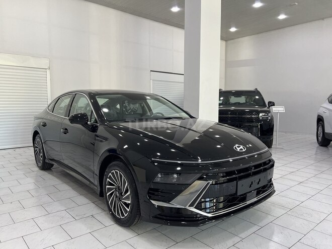 Hyundai Sonata-3