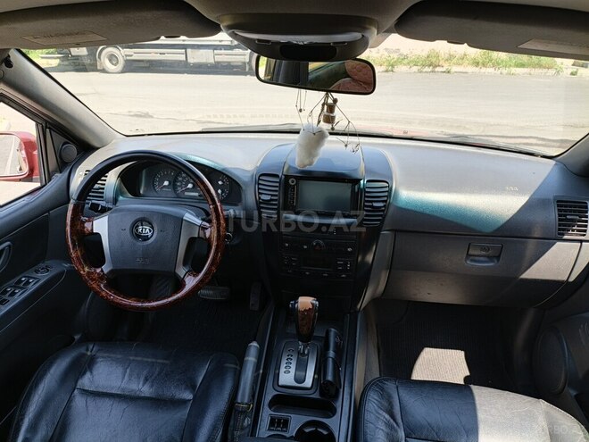 Kia Sorento-8