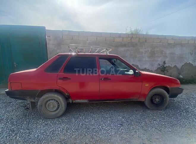 LADA (VAZ) 21099-4
