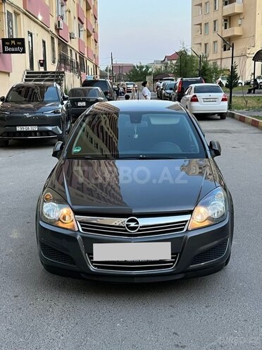 Opel Astra-2