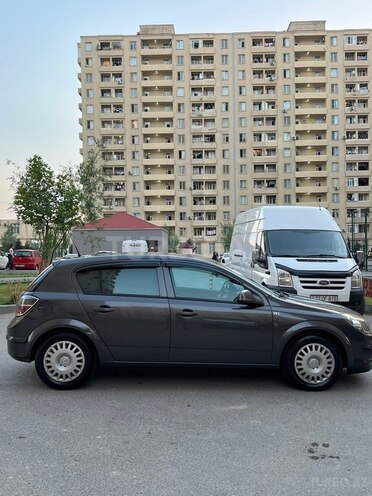 Opel Astra-9
