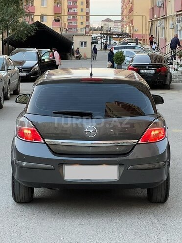 Opel Astra-11
