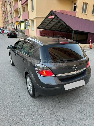 Opel Astra-13