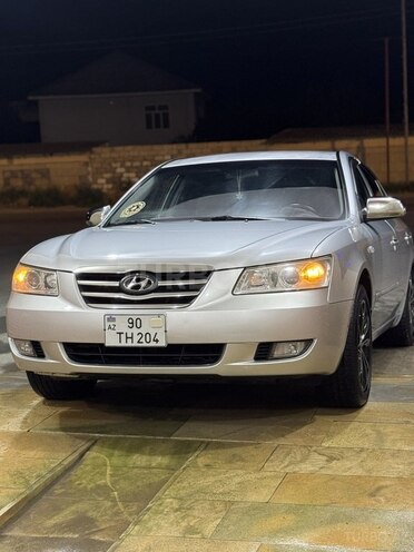 Hyundai Sonata-1