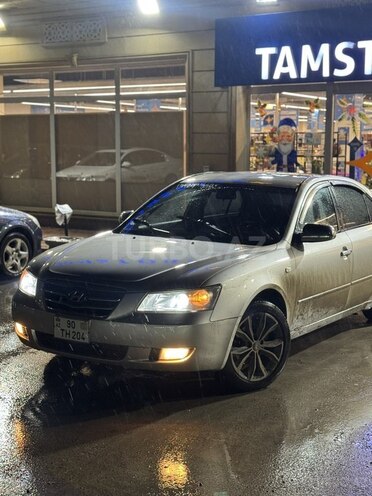 Hyundai Sonata-8