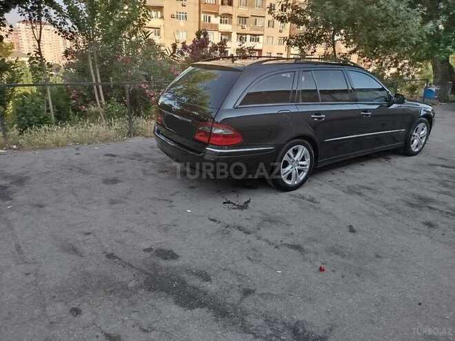 Mercedes E 220-8