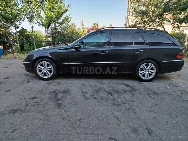 Mercedes E 220-17