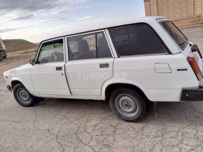 LADA (VAZ) 2104-2
